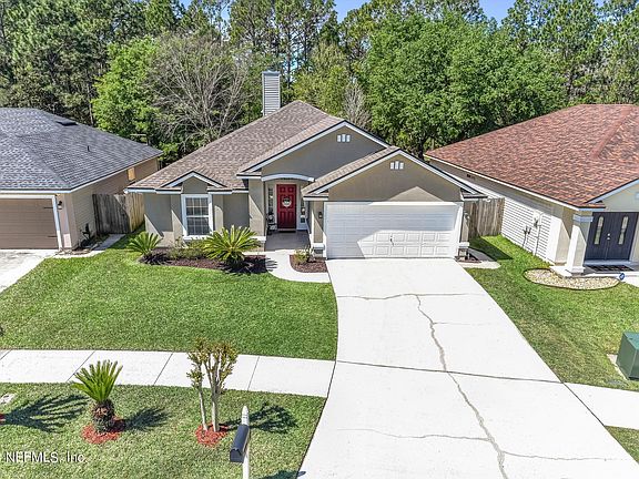 2nd image of 8312 STAPLEHURST Drive W