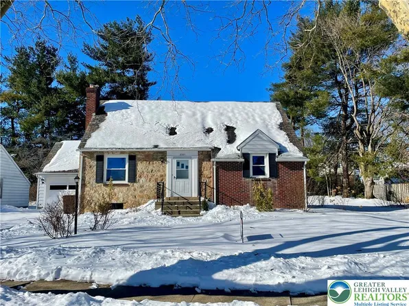 2321 Montgomery St, Bethlehem, PA 18017