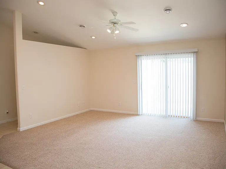2270 Fawnview Dr — Photo 6