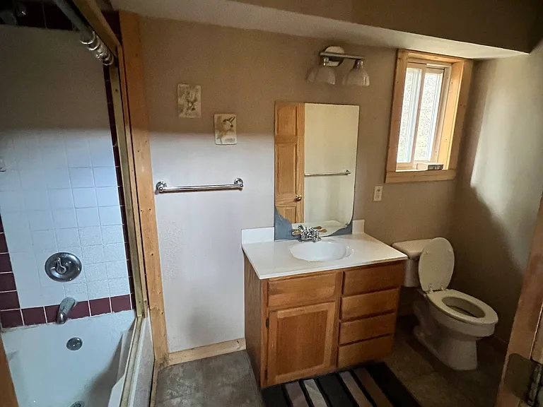 107 Olympic Dr — Photo 12