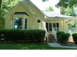 109 Bonaparte Dr, Hillsborough, NC 27278