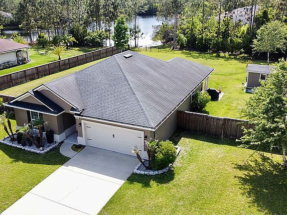 3rd image of 125 S Prairie Lakes Dr