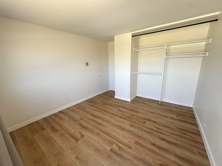 390 E Surfside Dr — Photo 19