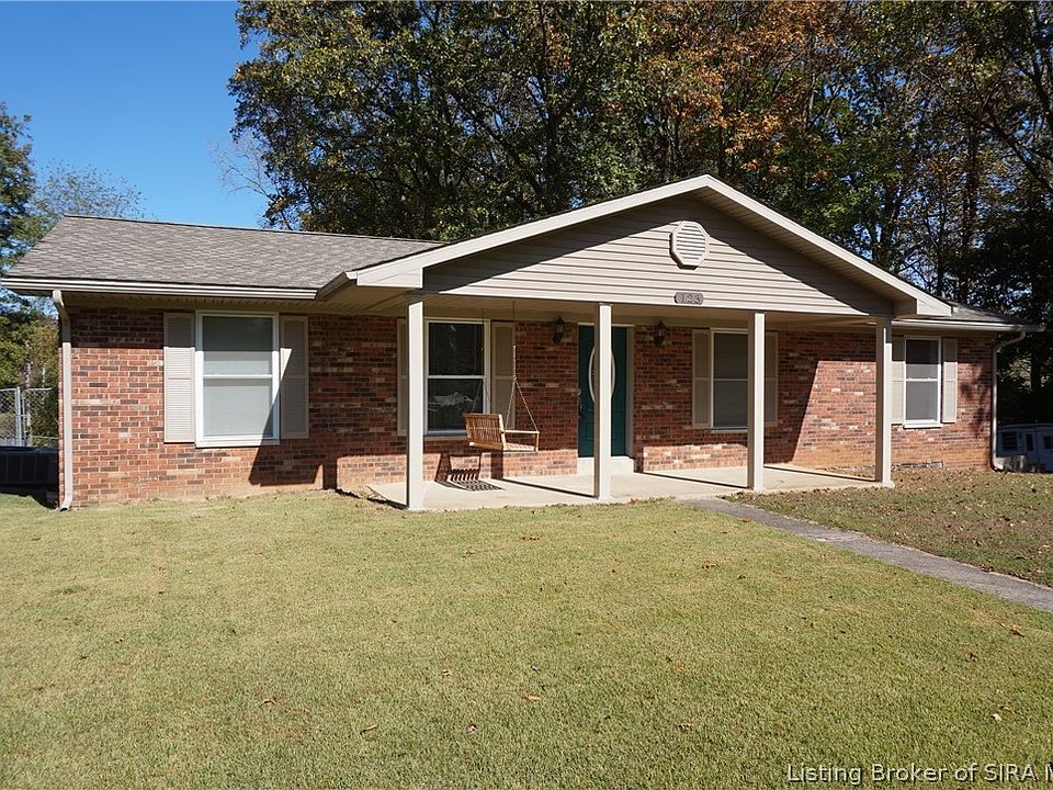 1st image of 123 Lakeview Drive
