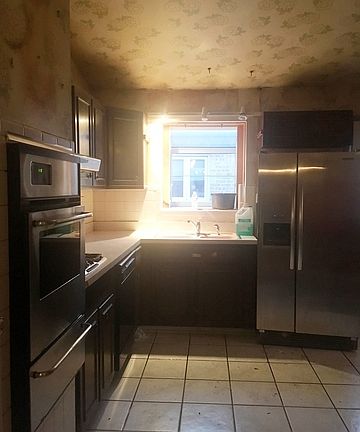 3rd image of 5206 Jarvis Ave