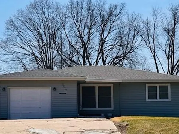 1302 E Summit St, Red Oak, IA 51566