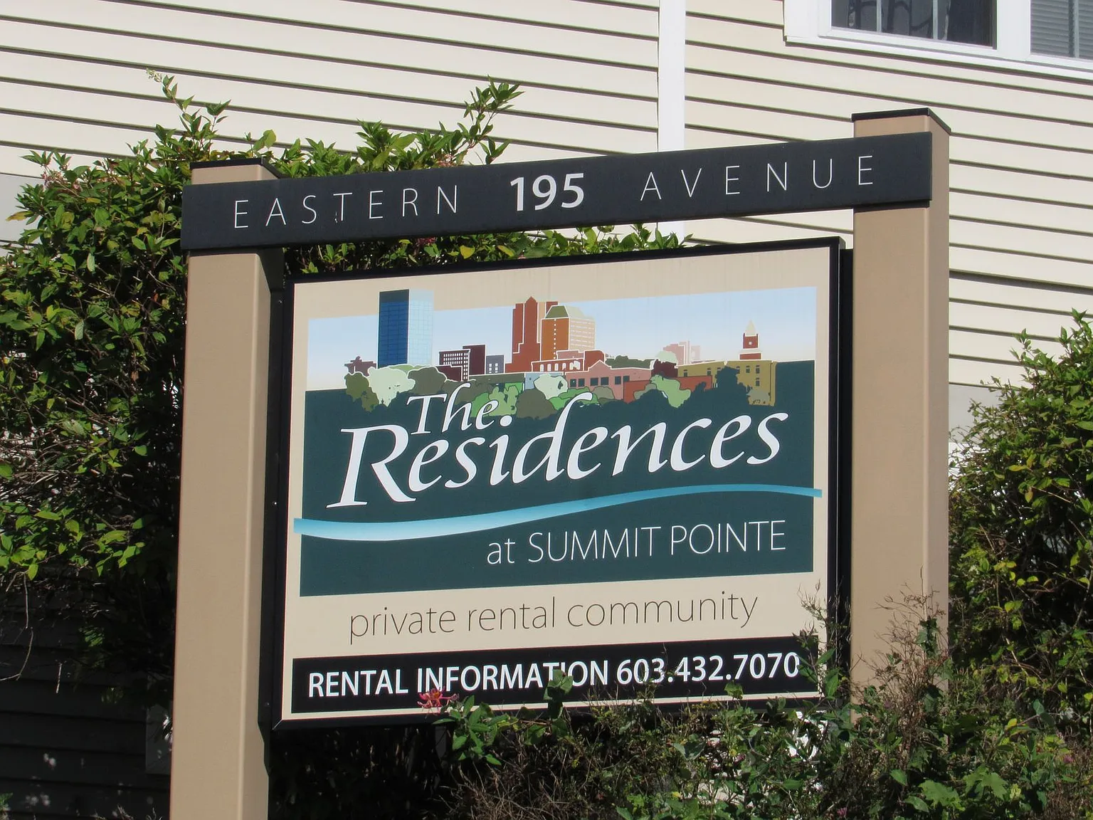 The Residence at Summit Pointe - Offering 2 & 3 br units in Manchester, NH — Photo 2