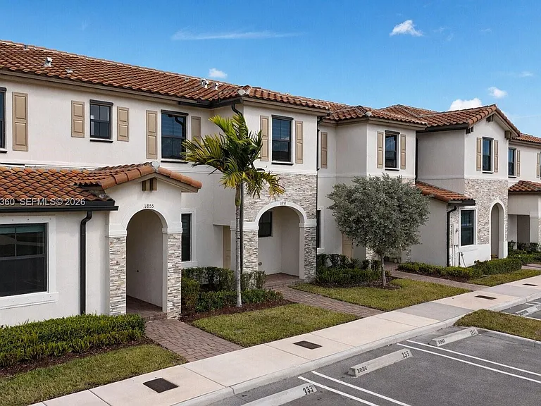 11851 SW 246th Ter #0 — Photo 43
