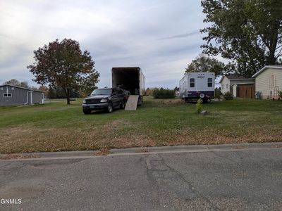 1228 Custer Dr, Washburn, ND, 58577