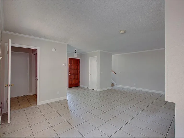 8402 Tallwood Dr #B — Photo 18
