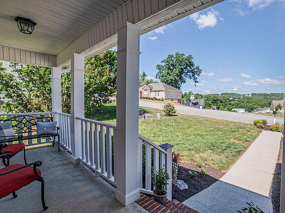 4th image of 6746 Bucksland Dr