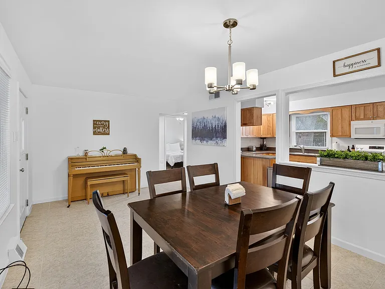444 Rosedale Ter — Photo 10