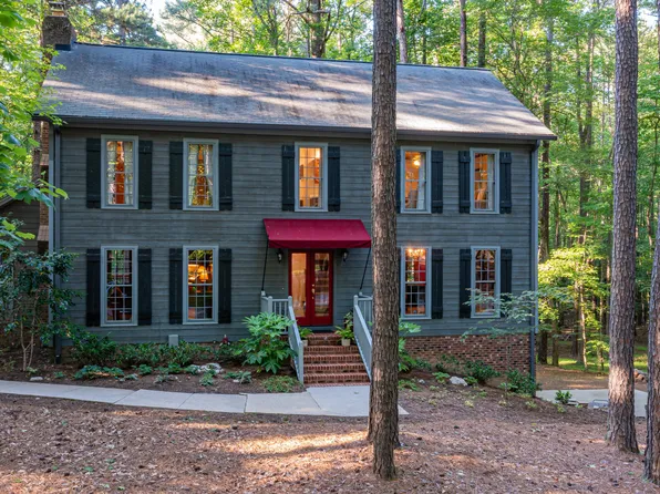 10208 Roadstead Way W, Raleigh, NC 27613