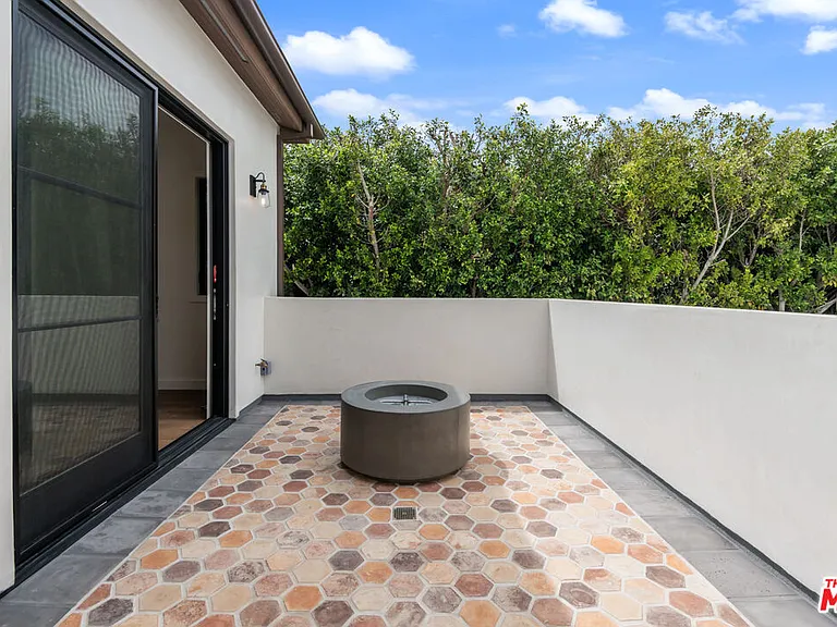 930 Lincoln Blvd #B — Photo 40