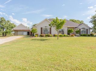 240 Wild Horse Rd, Decatur, TX 76234