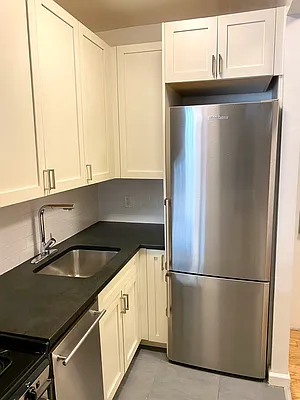 Rented by Tourma Realty LLC | media 16