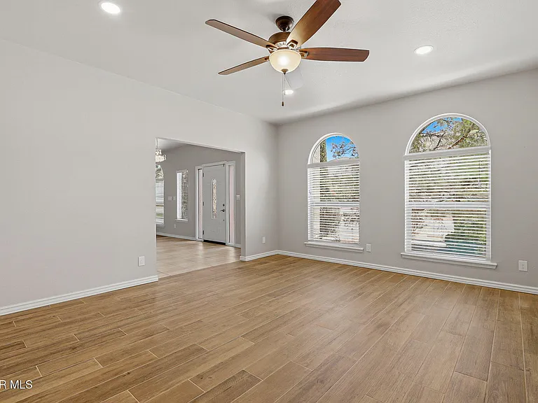 825 Dulce Tierra Dr — Photo 25
