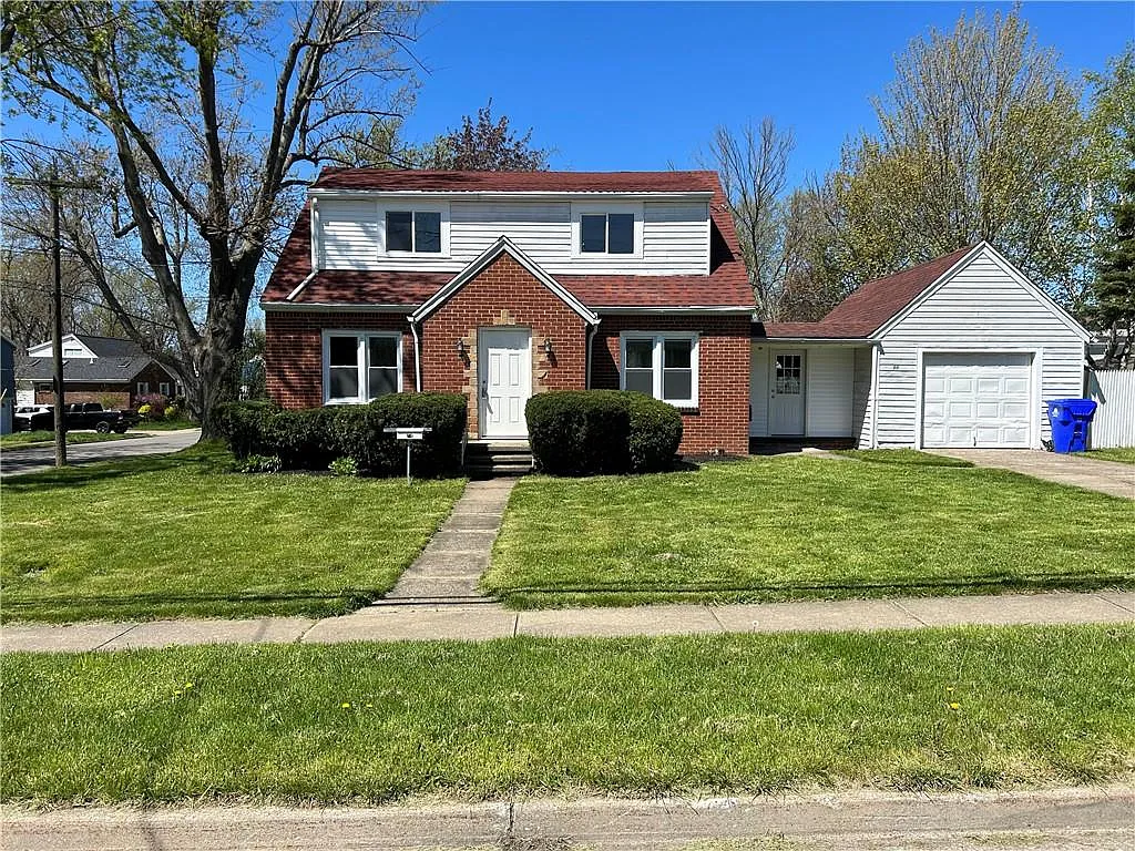4 bed, 1970 sqft, $2,450 — Photo 1