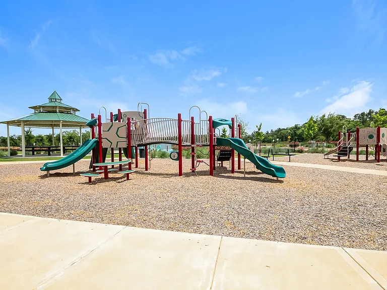 15475 Maple Terrace Dr — Photo 4