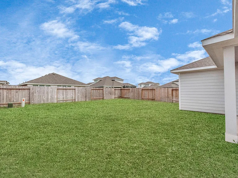 10618 Cascade Creek Dr — Photo 7