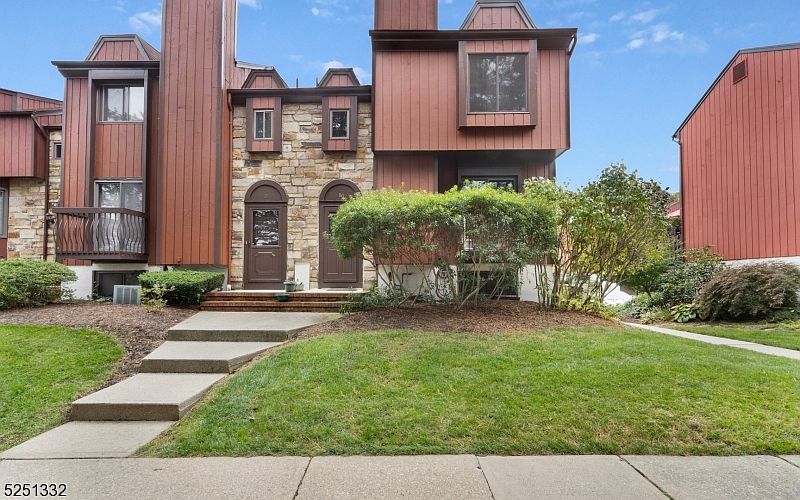 10 Schindler Sq, Hackettstown, NJ 07840 Zillow