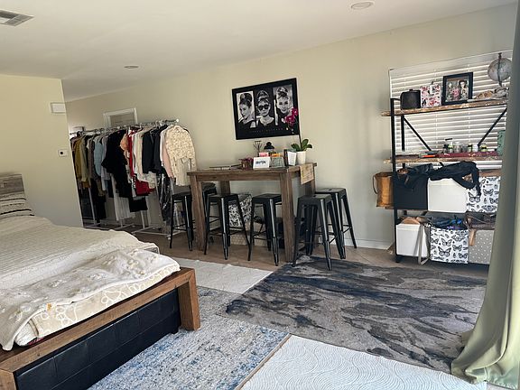 2nd image of 2561 SE Victory Ave #B