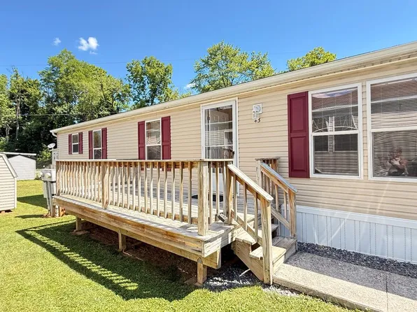 43 Trudy Cir, Mechanicsburg, PA 17050
