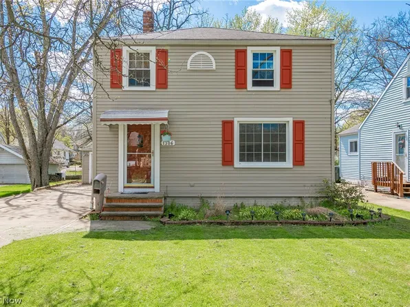 1306 Caryl Dr, Bedford, OH 44146