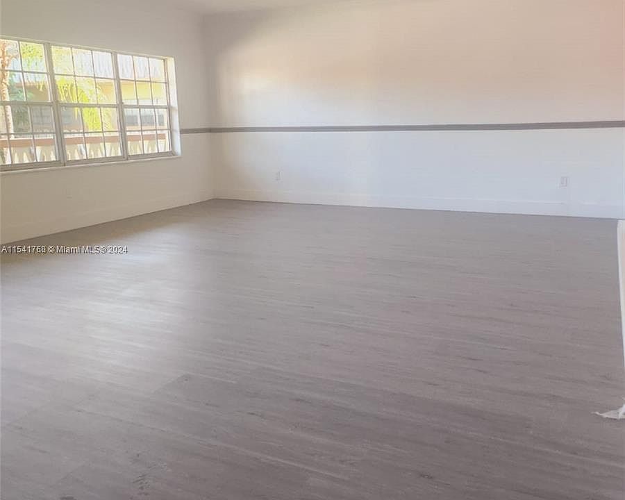 1st image of 11855 NE 19th Dr APT 25