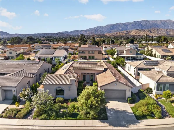 1446 Ellerg Way, Beaumont, CA 92223