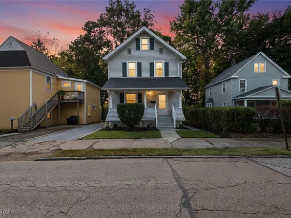 366 Doyle St, Akron, OH 44303