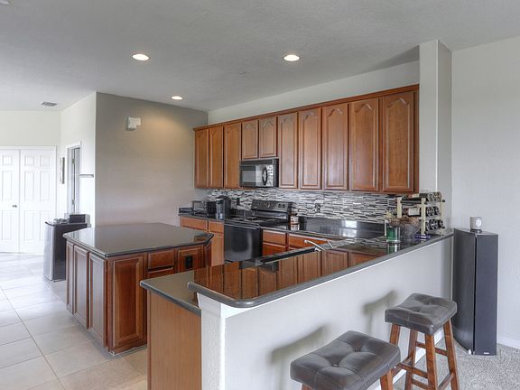 2nd image of 1191 Venetian Harbor Dr NE