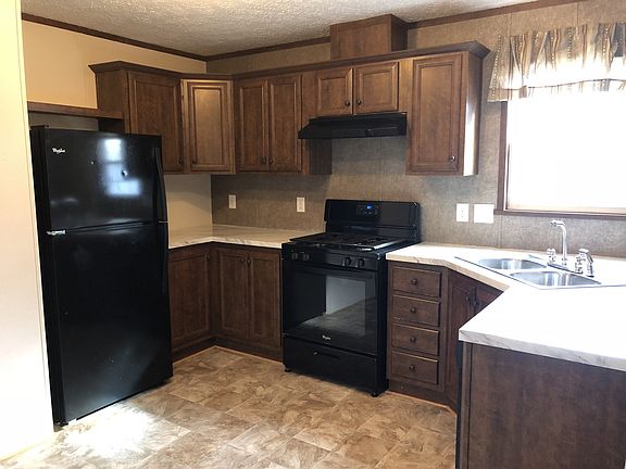 4th image of 9910 Geraldine St #110