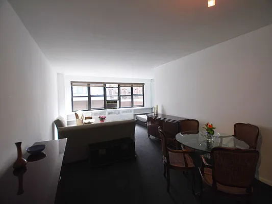 Sold by Sotheby's International Realty | media 9