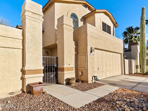 3rd image of 8632 N Siriga Way