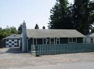 827 S 195th St, Des Moines, WA 98148
