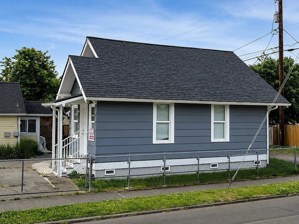 1902 Baker Ave