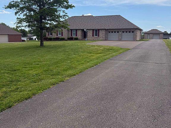 2nd image of 7180 Airline Rd