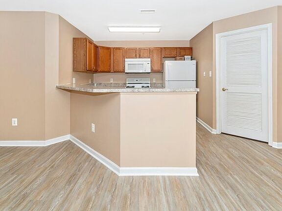 4th image of 2007 Starlight Ln Unit 1-2D