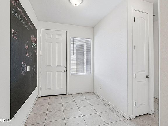 5th image of 11294 W VERNON Avenue