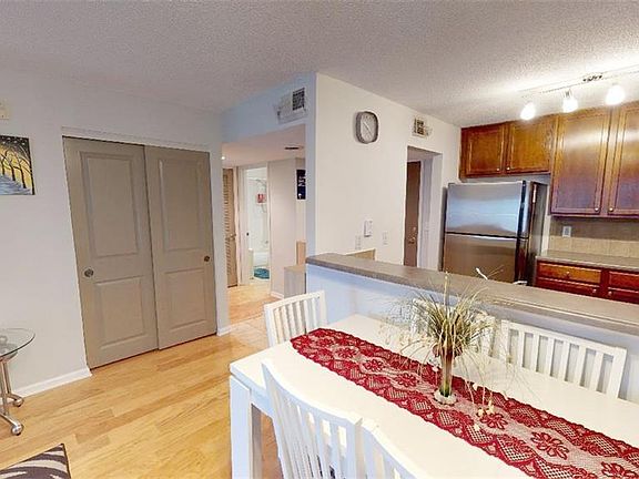 3rd image of 3650 Ashford Dunwoody Rd NE Unit 324