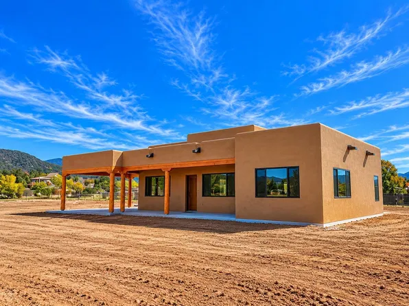 2 Ironwood, Ranchos de Taos, NM 87710