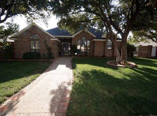 26 Emerald Forest Dr, Odessa, TX 79762