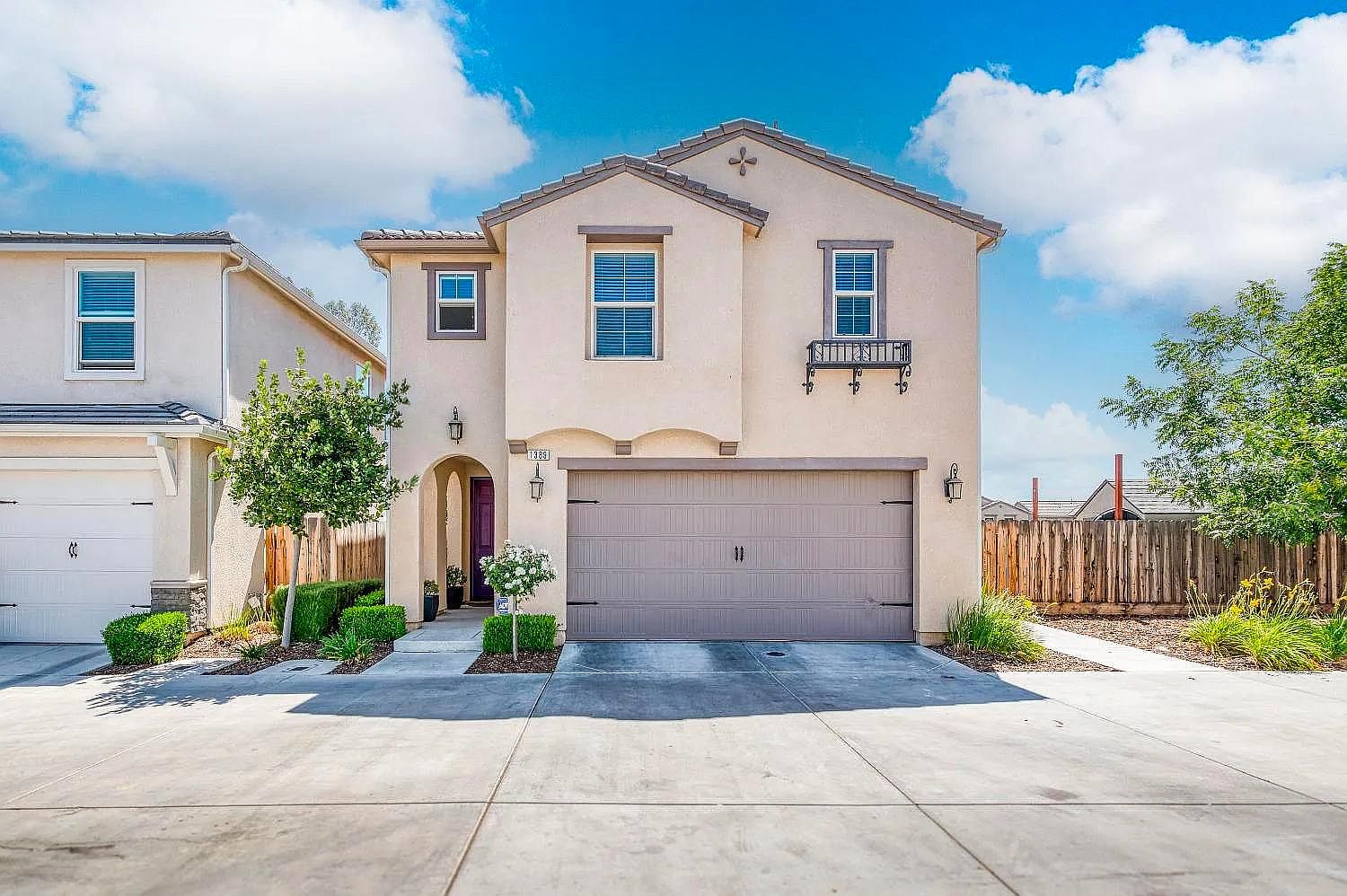 1389 Meg，purpureorhais'Ainakika' (OG)メガクリウム、プルプレオラキス Mukhlis Nur (Sinlaire) - Phantasmagorical Planetaria