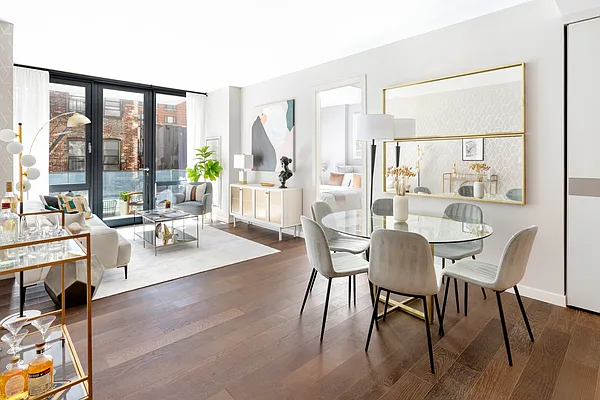 Sold by Compass | media 1