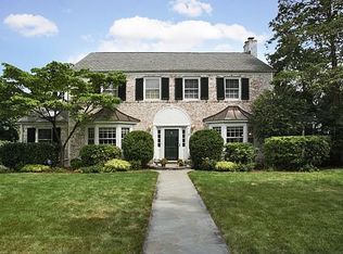 9 Greenview Way, Montclair, NJ 07043