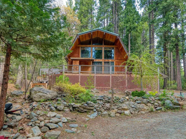 27 Oak Ln, Sierra City, CA 96125