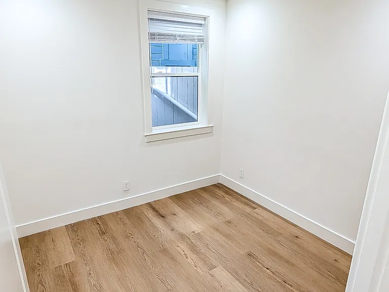 615 Minna St — Photo 25