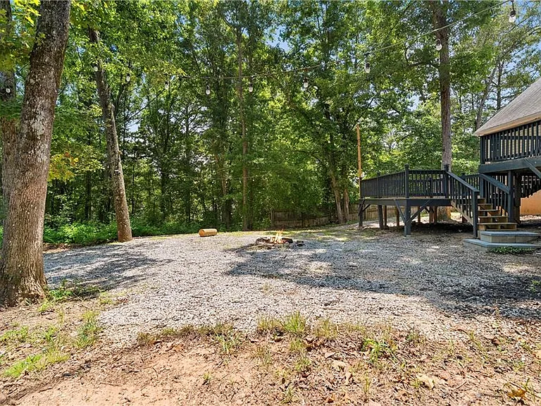 141 Poplar Way — Photo 50