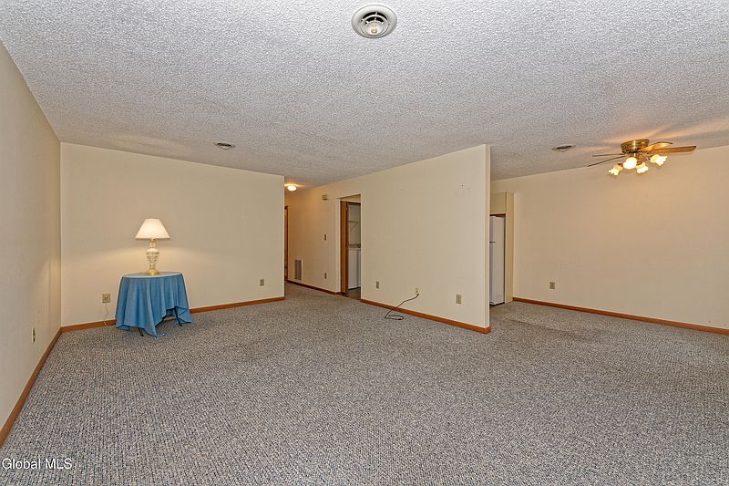 5th image of 1208 Greenwich Drive
